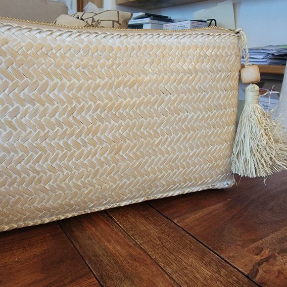 J. Crew Bags J Crew Straw Clutch Poshmark
